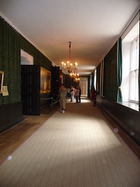 Haunted Gallery Hampton Court