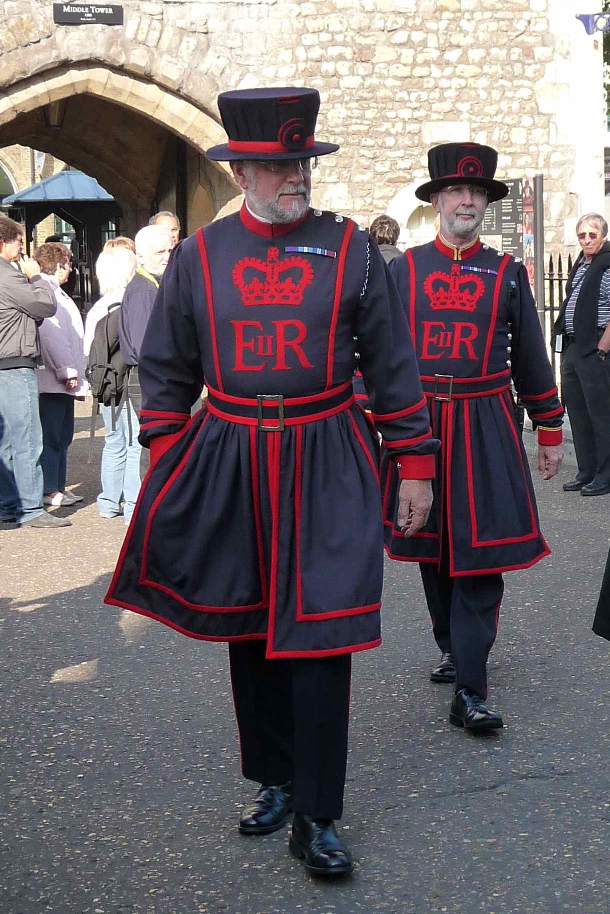 Йомен. Yeoman Warders. Английские йомены. Вольный Йомен. Йомен Гранд.